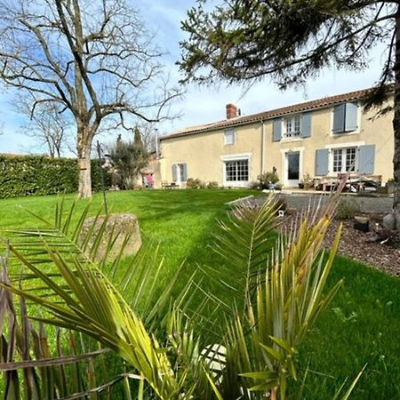 The Blue Lotus Gite And Spa Le Langon Экстерьер фото